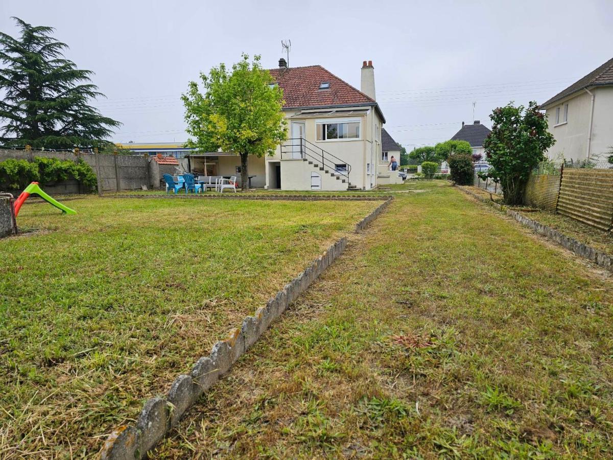 Marie Effat Thimote Villa นอยเยส์-ซัวร์-แช ภายนอก รูปภาพ
